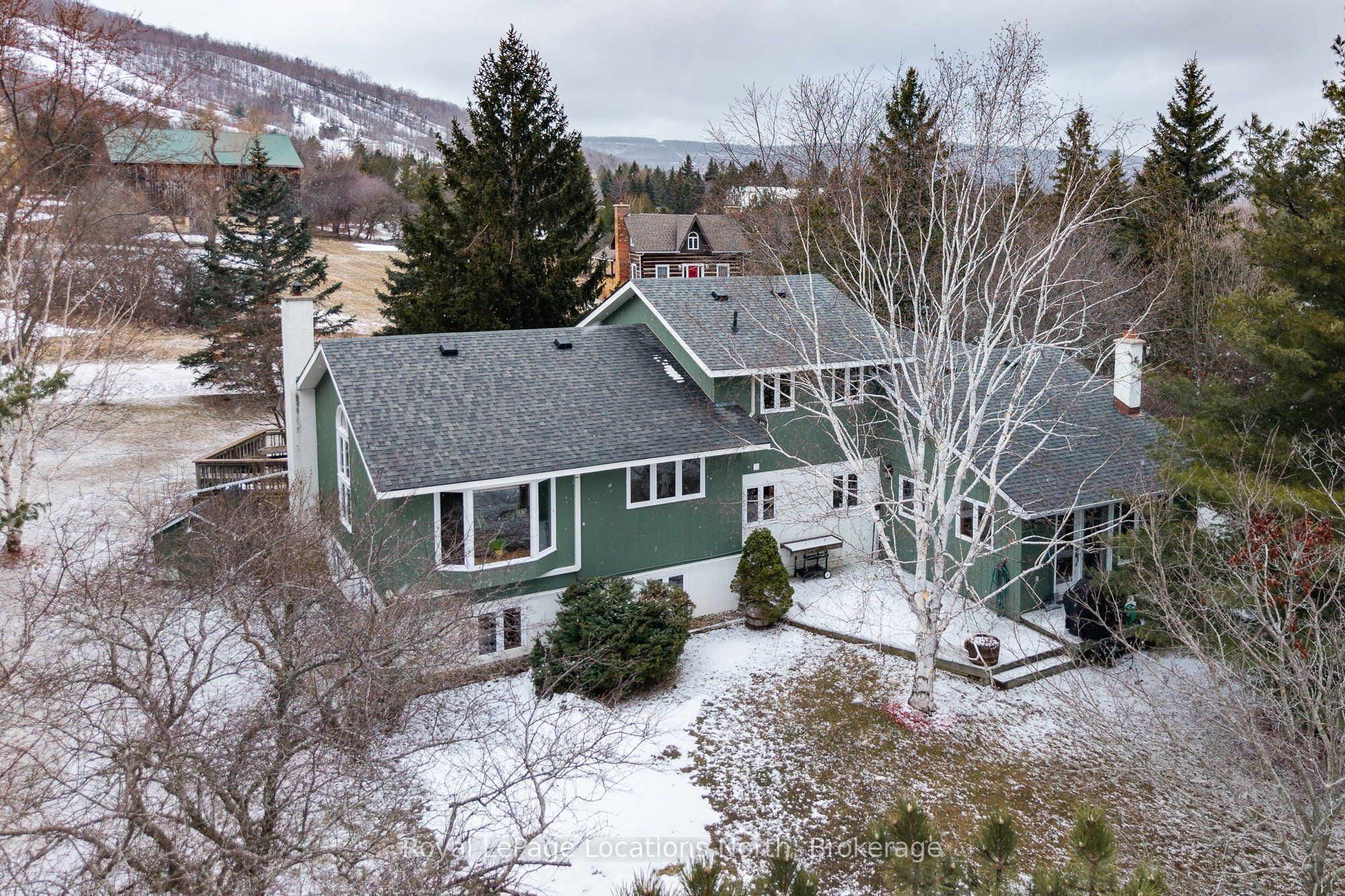 26 Oslerview Drive, Clearview, ON, L9Y 3Y9