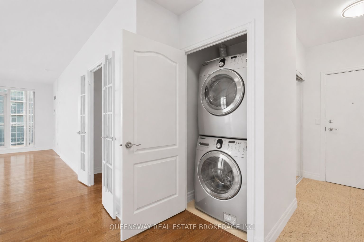 Additional image 4 of 808-2119 Lake Shore Boulevard W, Toronto, ON, M8V 4E8