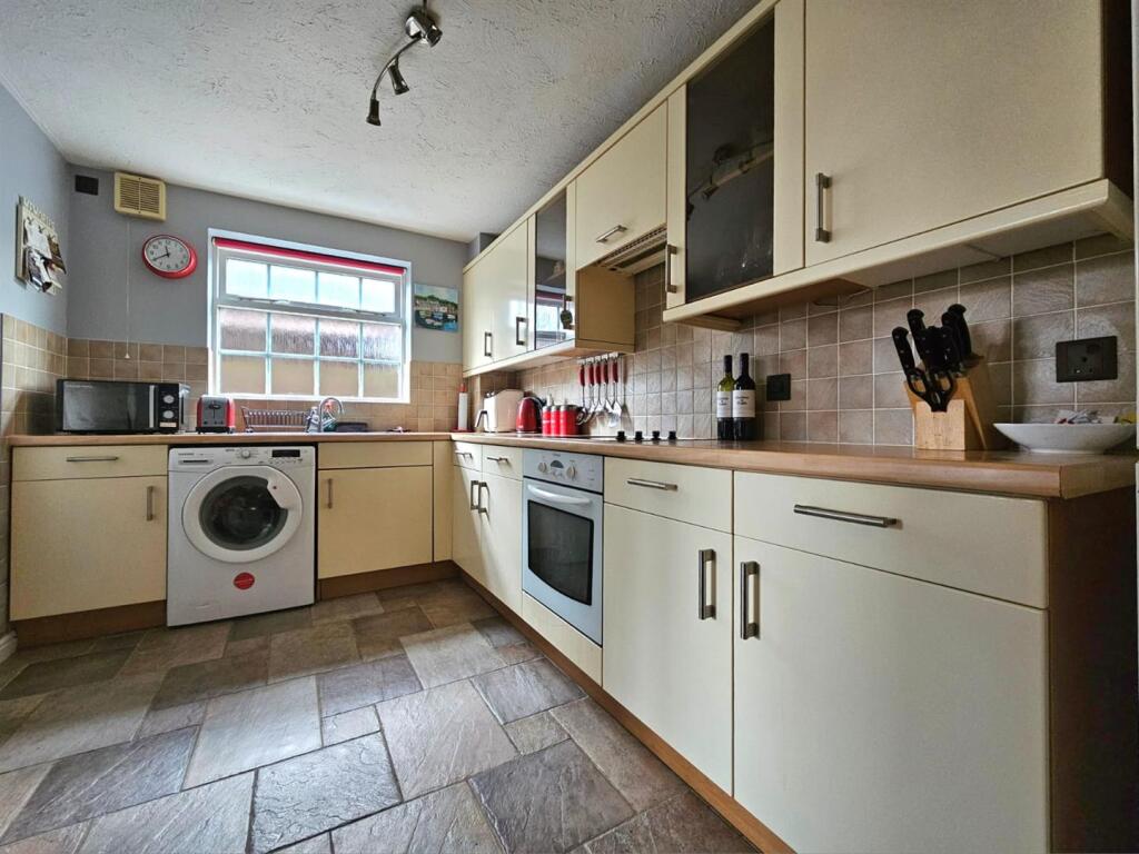 Warwick Park Court, Warwick Road, Solihull photo 5