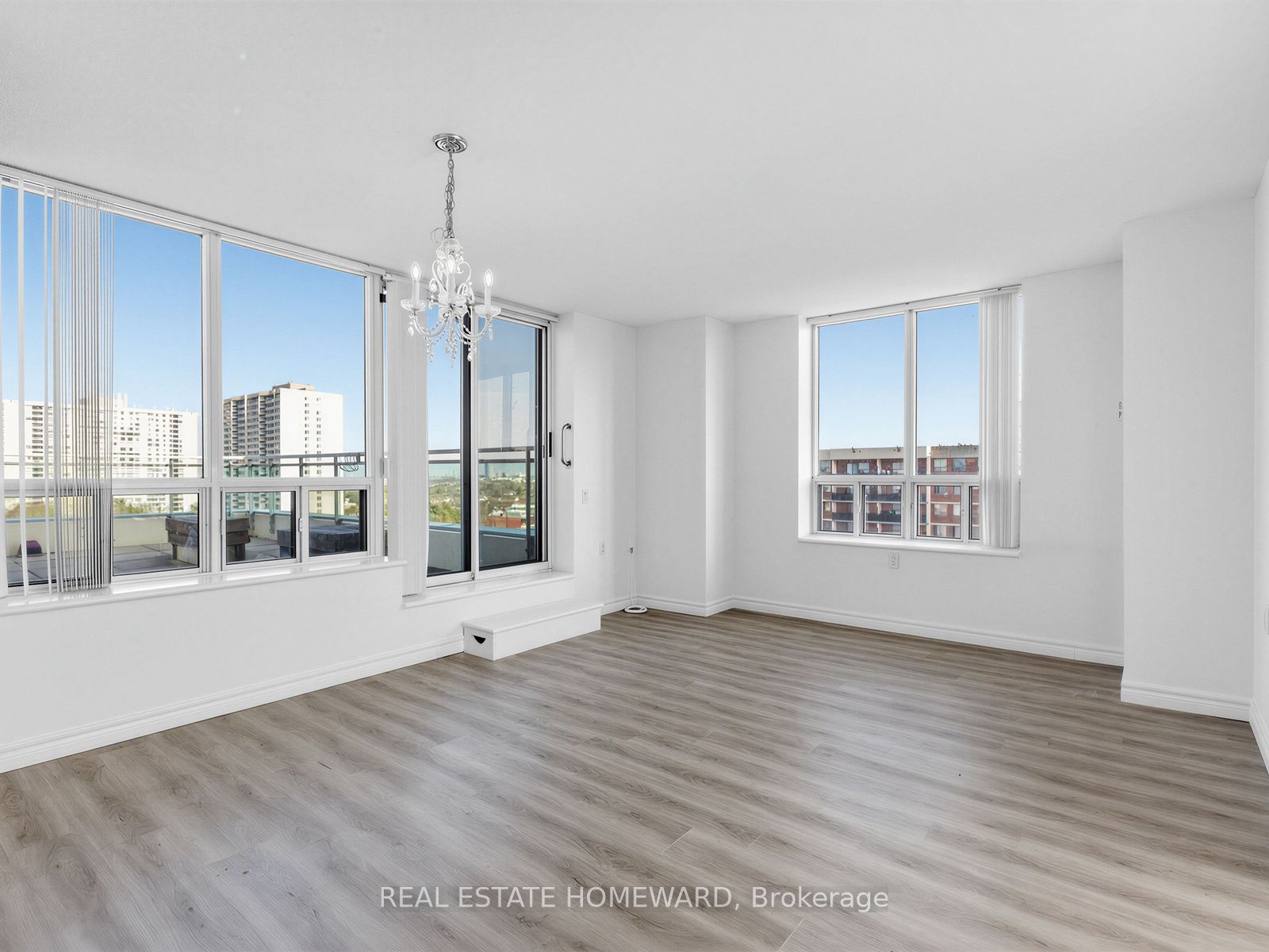 Additional image 2 of 1102-2800 Warden Avenue, Toronto, ON, M1W 3Z6