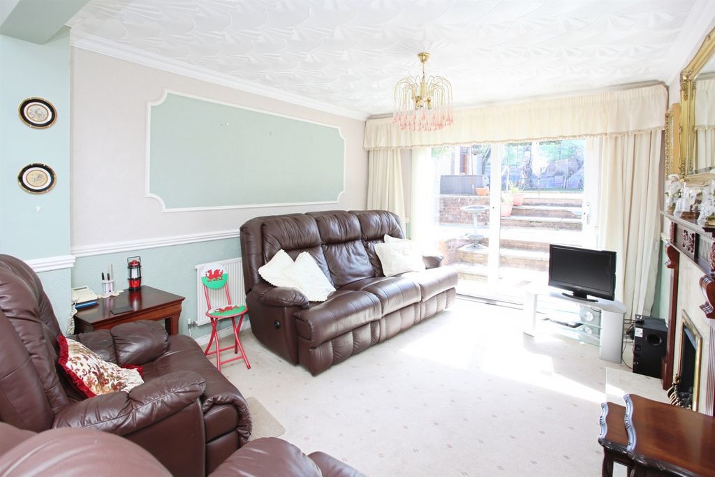 Additional image 6 of 4 bed detached bungalow for saleCourt Road, Caerphilly CF83