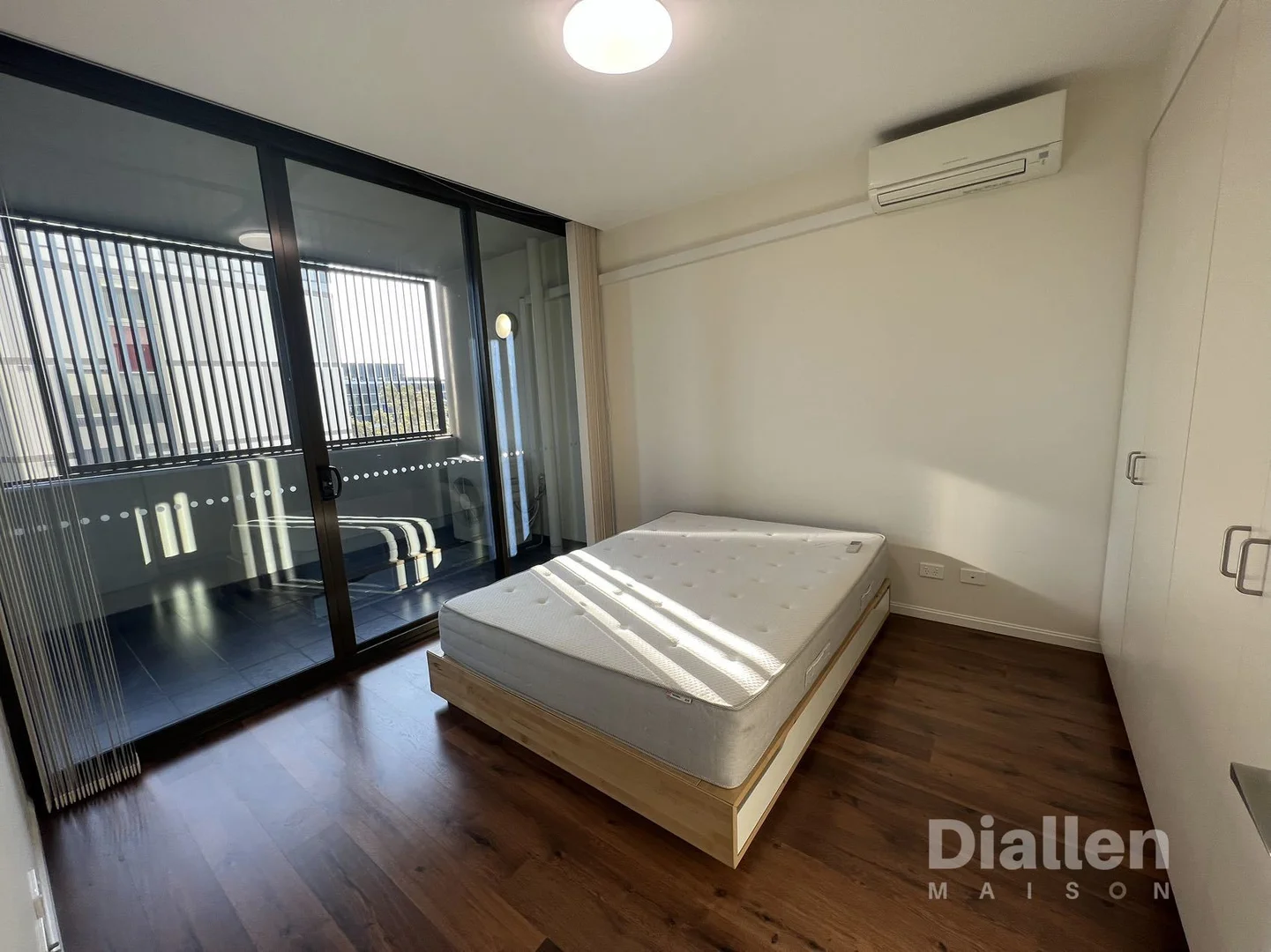 Additional image 3 of Level 5, 502/2 Victoria Park Parade, Zetland NSW 2017