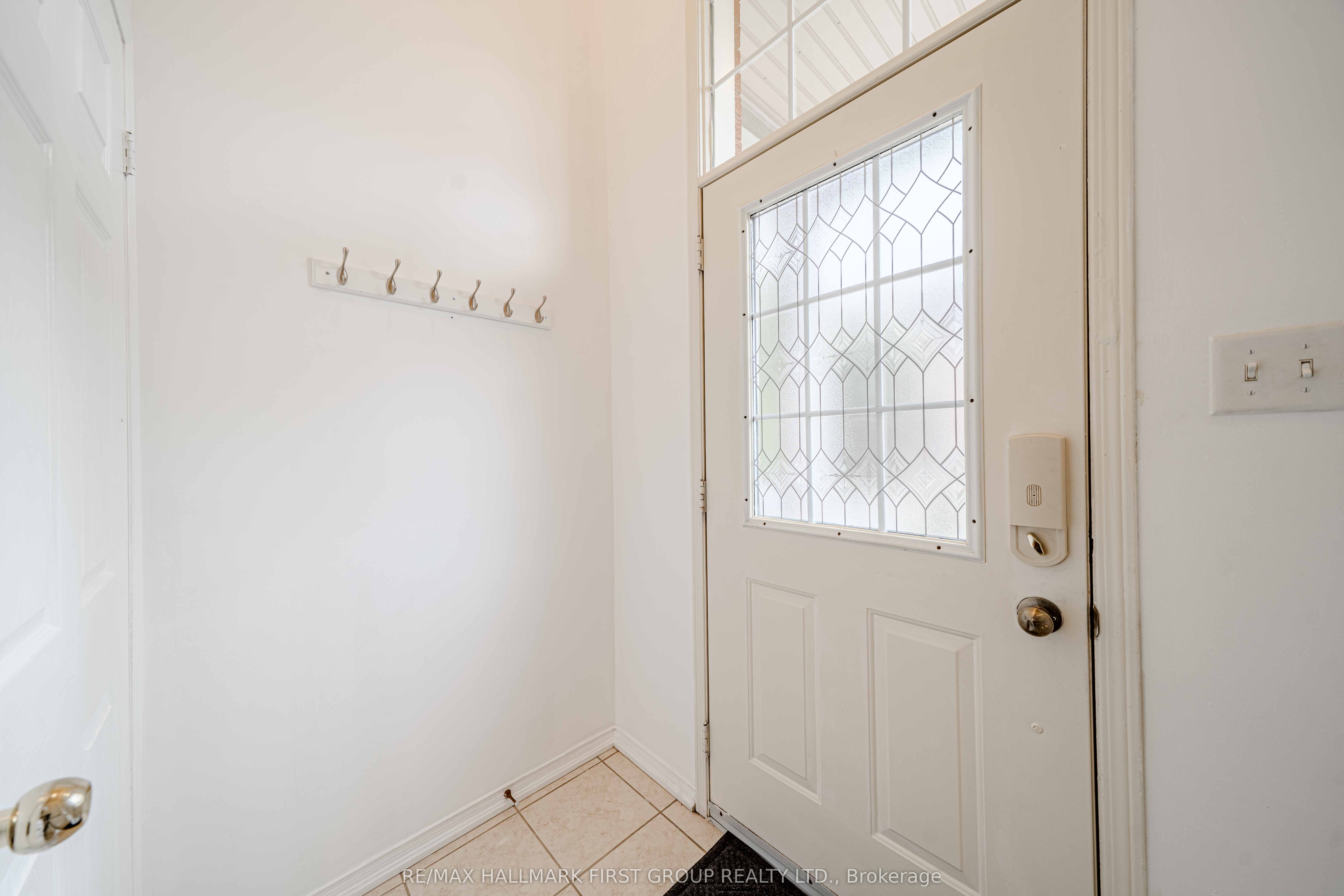 19 Kidd Terrace, Toronto, ON, M3J 3S9 photo 3