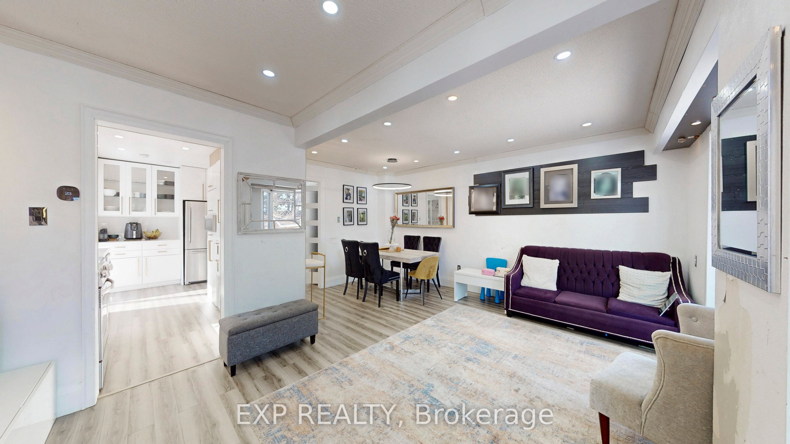 Additional image 5 of 2458 Cobbinshaw Cir Drive, Mississauga, ON, L5N 2G3