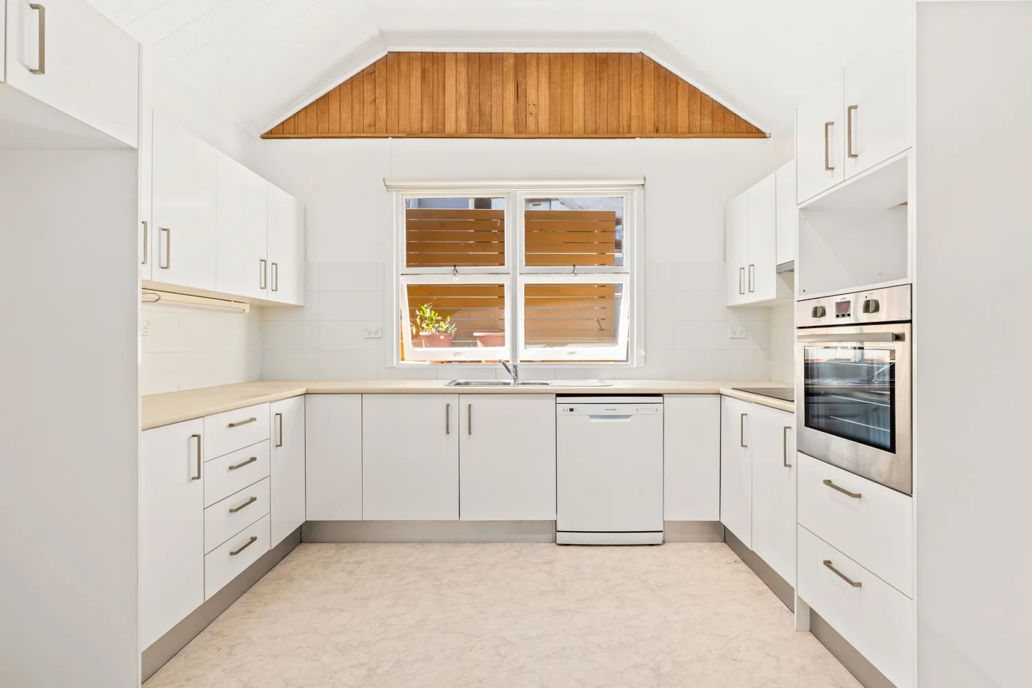 Additional image 3 of 42 Robertson Road, North Curl Curl NSW 2099