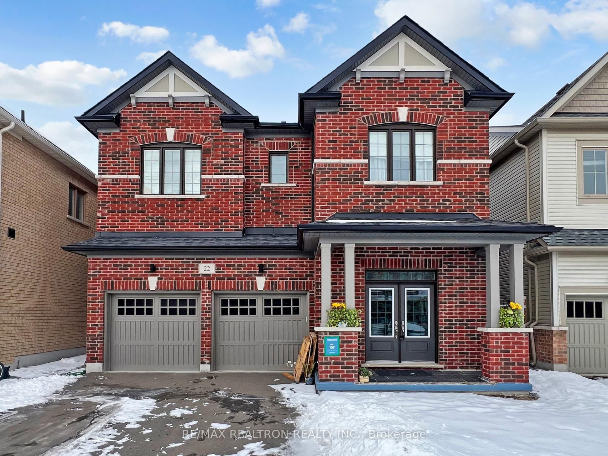 Upper-22 Pietrowski Drive, Georgina, ON, L4P 0J7