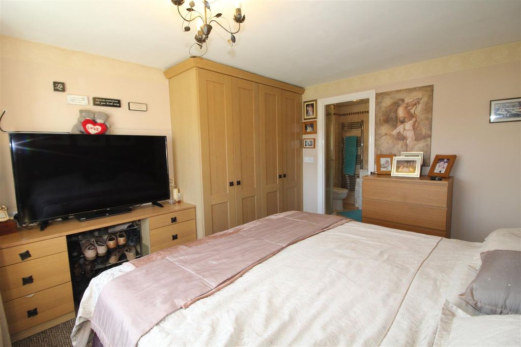 Additional image 20 of 5 bed detached house for salePwll Yr Allt, Pengam, Hengoed CF82