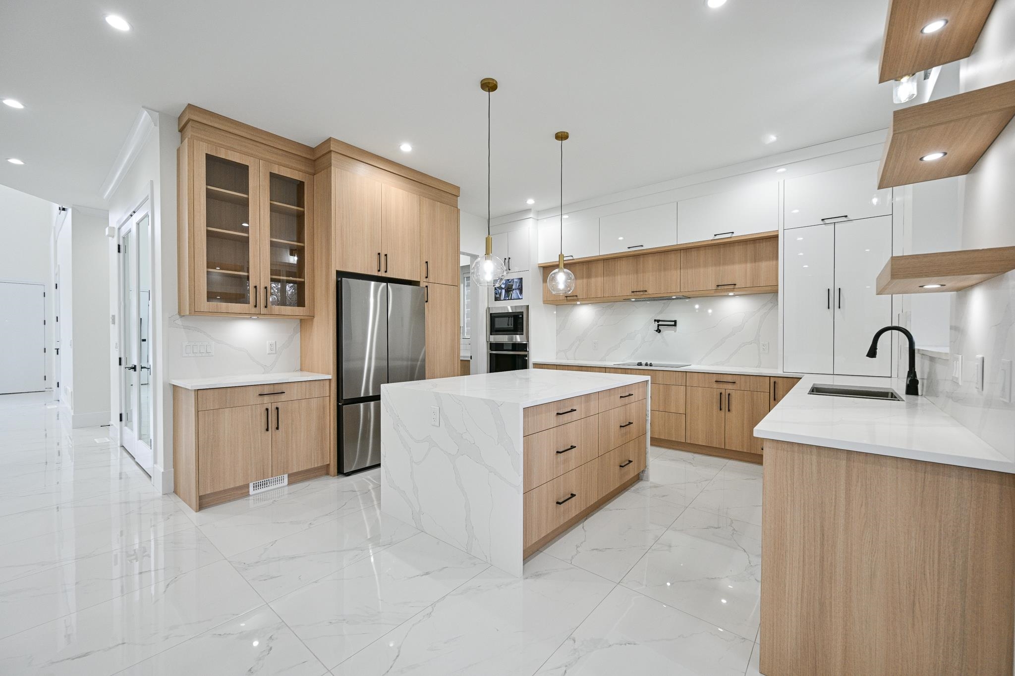 Additional image 4 of 2612 Terminal Court, Abbotsford, BC, V4X 0C4