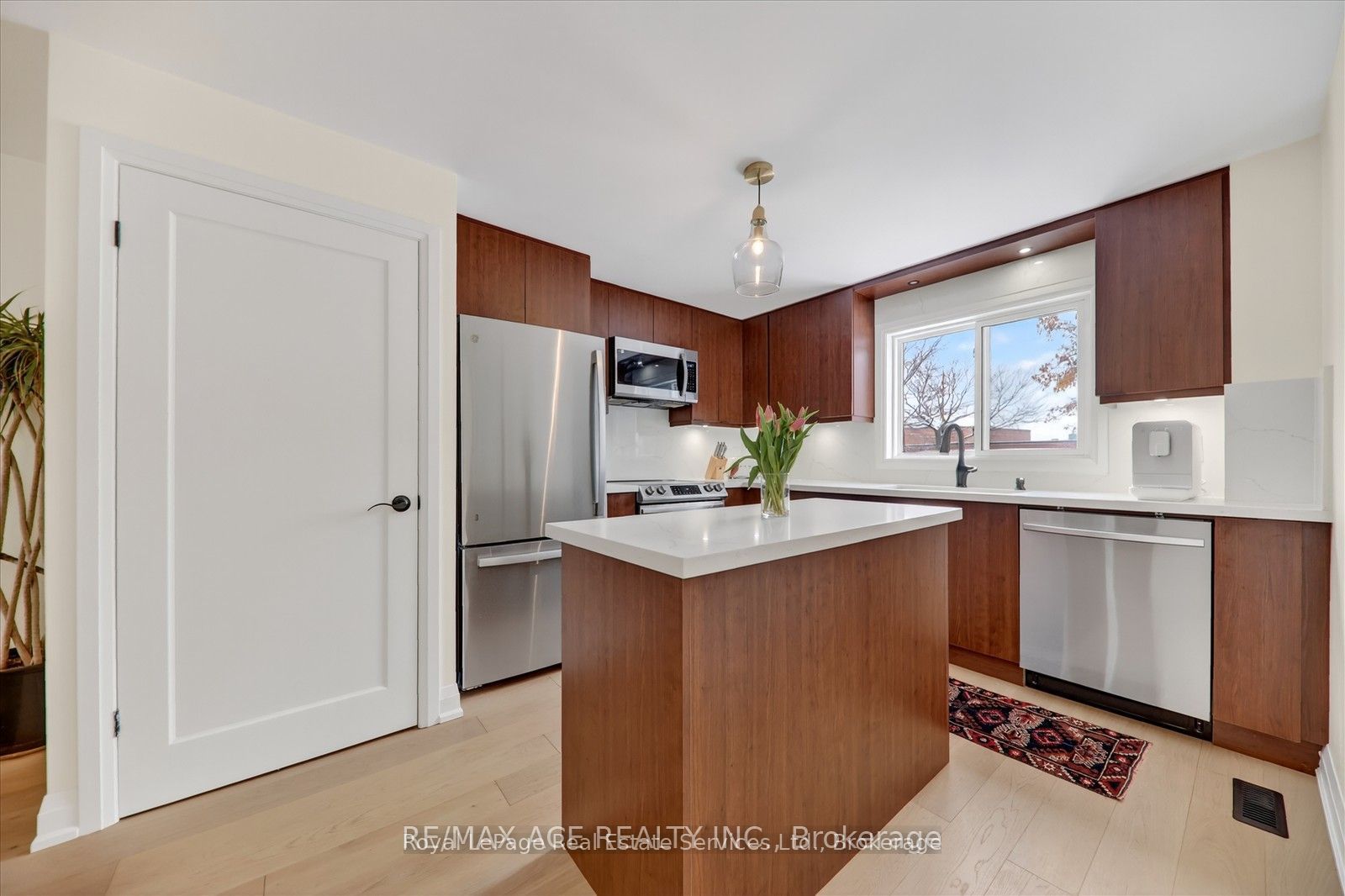Additional image 4 of Upper Level-100 Brimwood Boulevard, Toronto, ON, M1V 1C2
