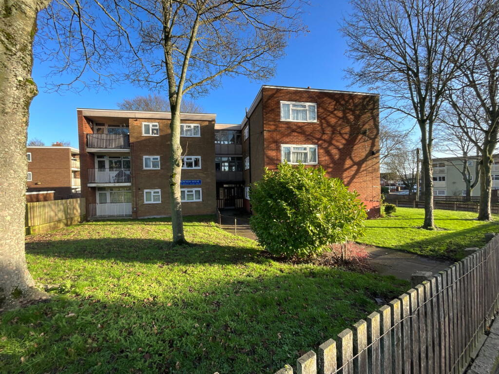 OLDBURY, Bowness House