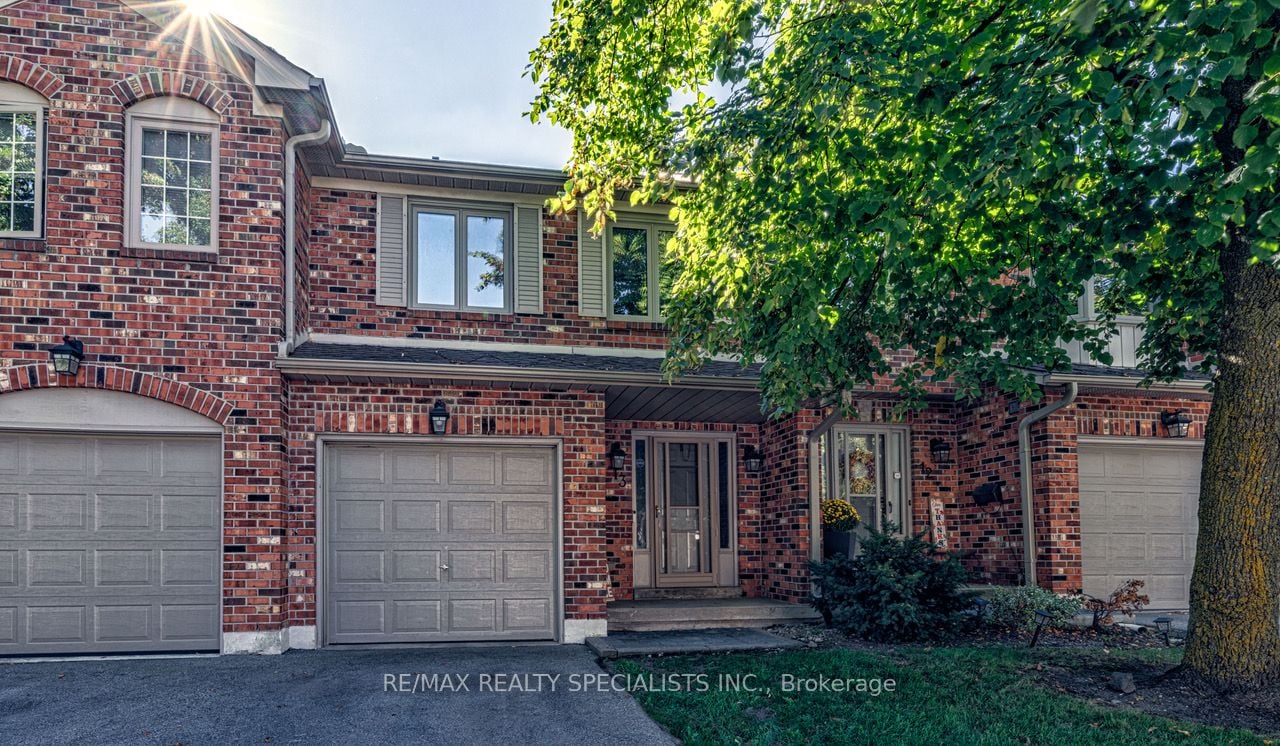 13-2230 Walkers Line, Burlington, ON, L7M 3Y8