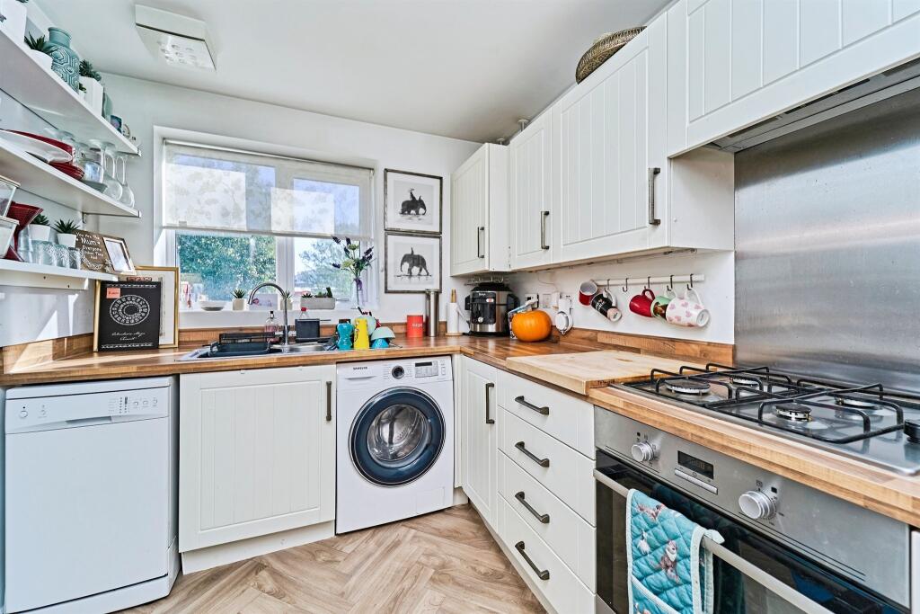 Additional image 4 of Braybrook Crescent, WEST BROMWICH