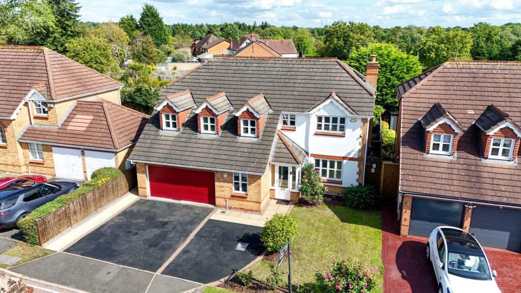 Rosebriars, Shirley, B90