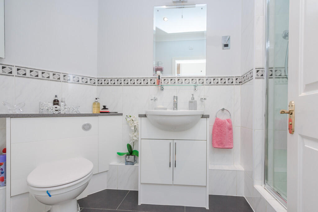 Additional image 14 of Flat 2, Thornhill Court, 126-128 Thornhill Road, Sutton Coldfield, B74 2LU