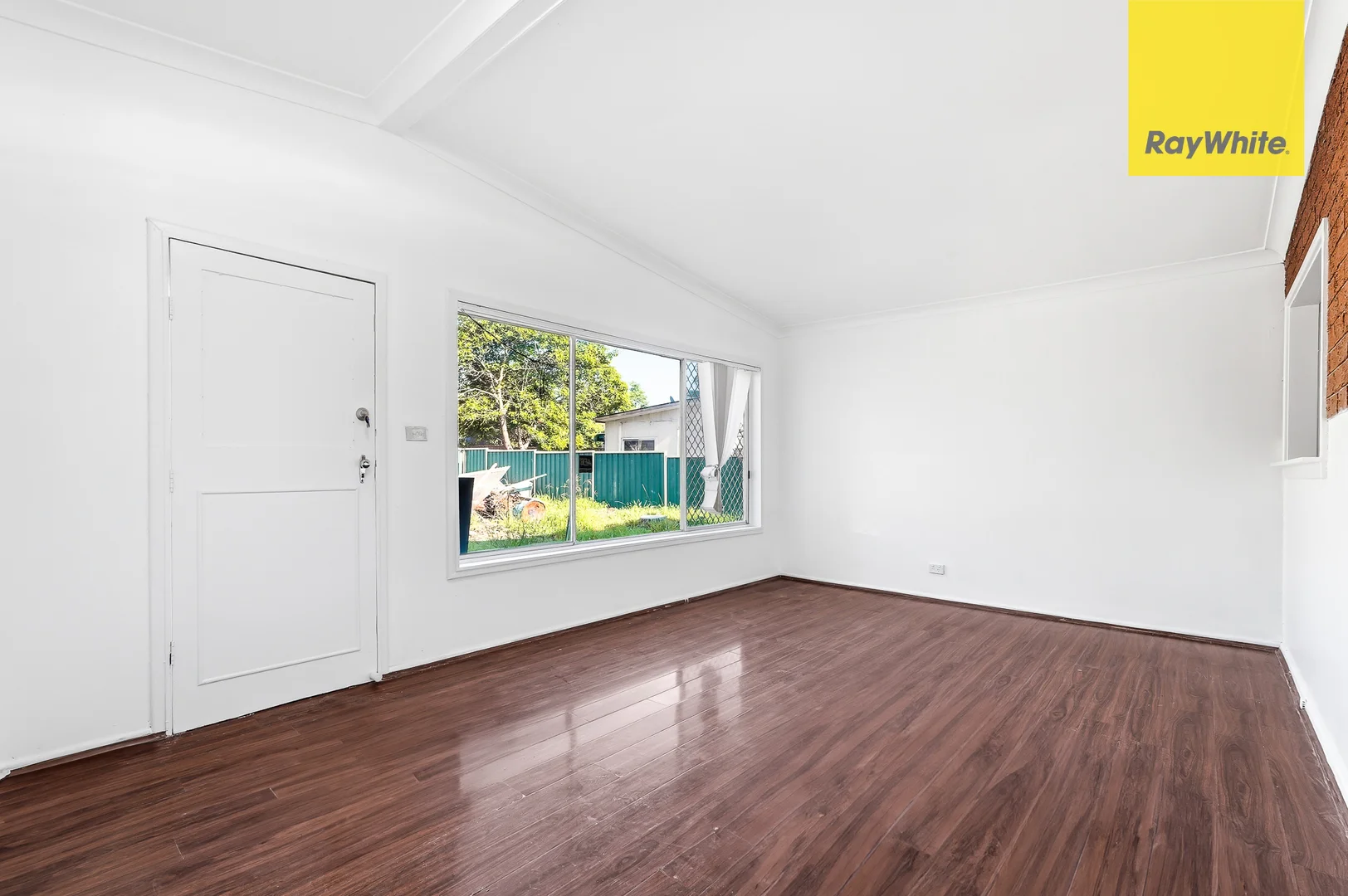 Additional image 3 of 16 Magellan Avenue, Lethbridge Park NSW 2770