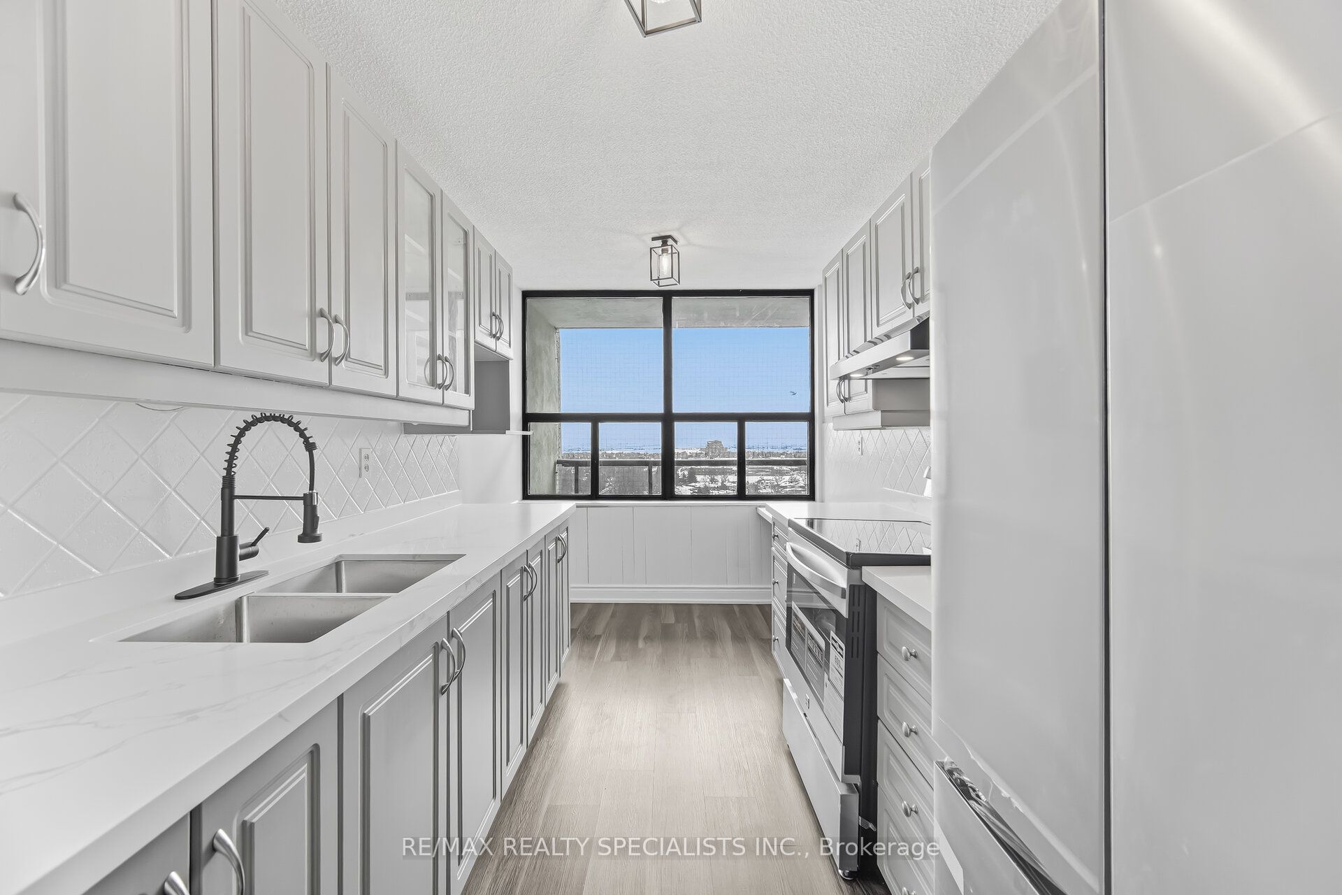 Additional image 2 of 1507-21 Knightsbridge Road, Brampton, ON, L6T 3Y1