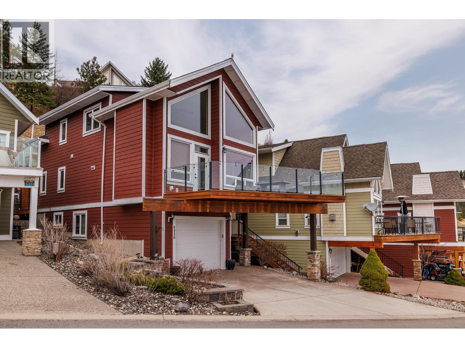 6930 Barcelona Drive, Kelowna, BC, V1Z3R8