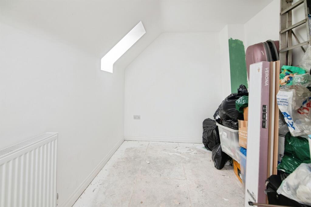 Additional image 24 of Argyll Way, Smethwick