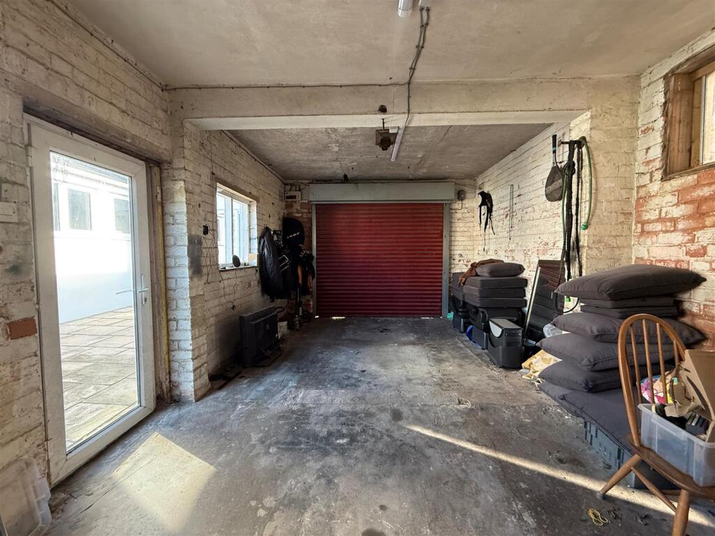 Additional image 23 of Gateley Road, Oldbury