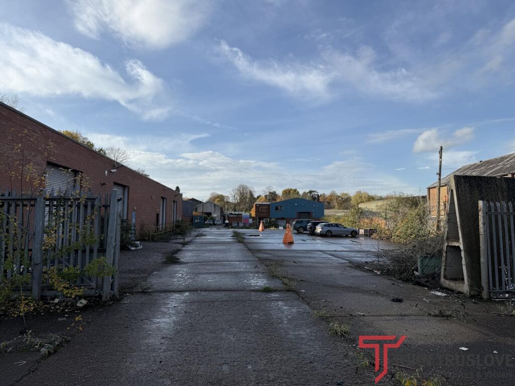 Hewell Road, Redditch, B97 6AN