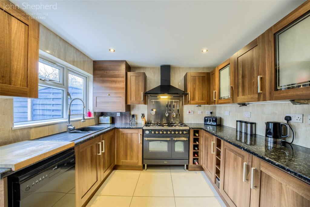 Widney Manor Road, Solihull, West Midlands, B91 photo 5