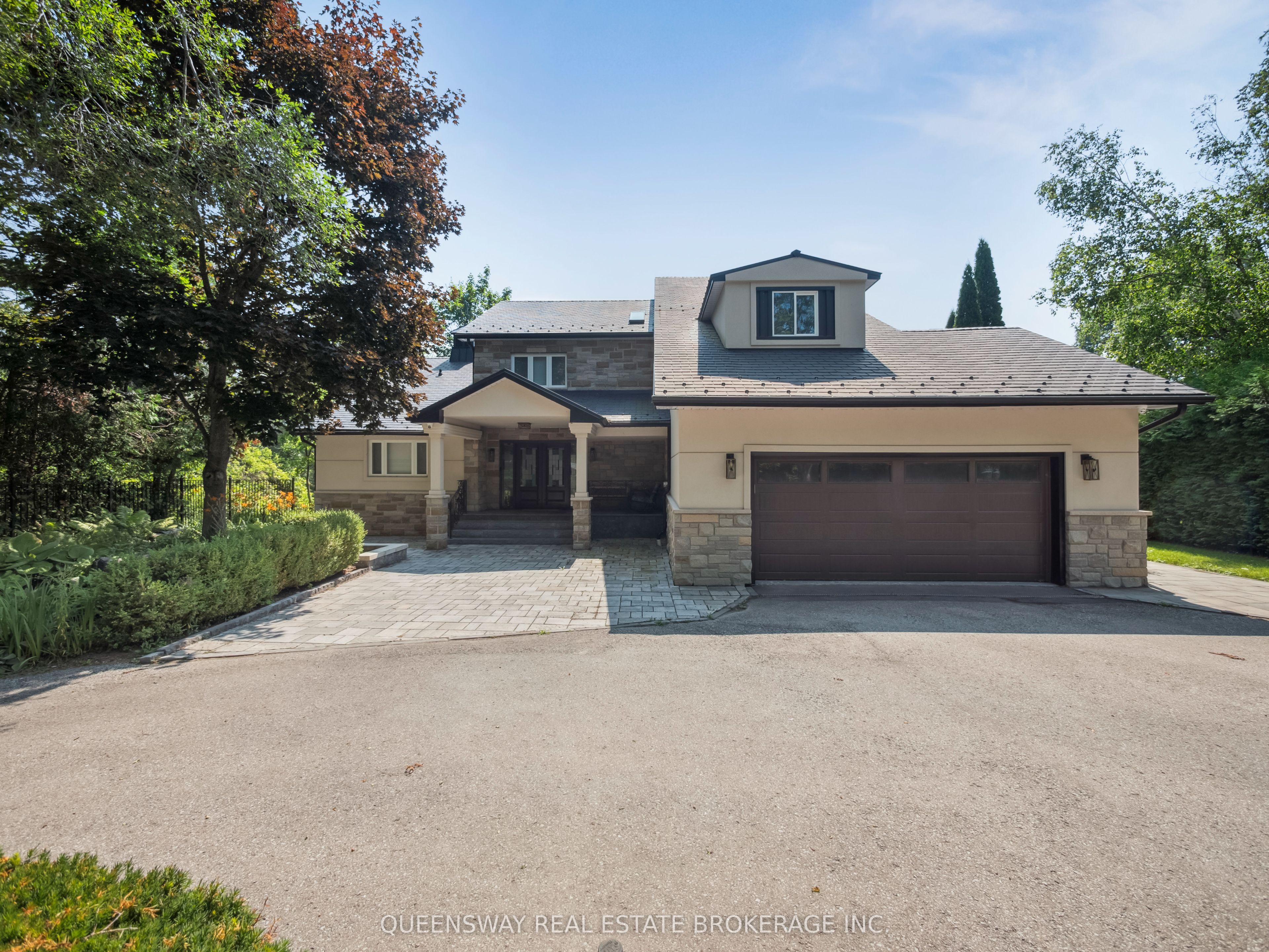 109 Woodriver Bend, Georgina, ON, L0E 1R0