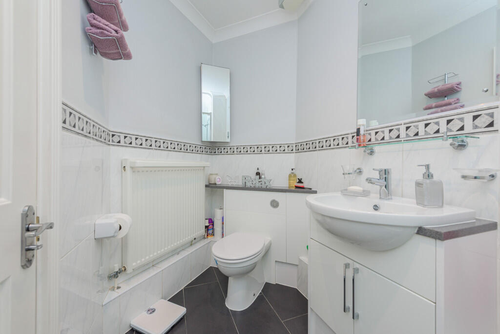 Additional image 15 of Flat 2, Thornhill Court, 126-128 Thornhill Road, Sutton Coldfield, B74 2LU