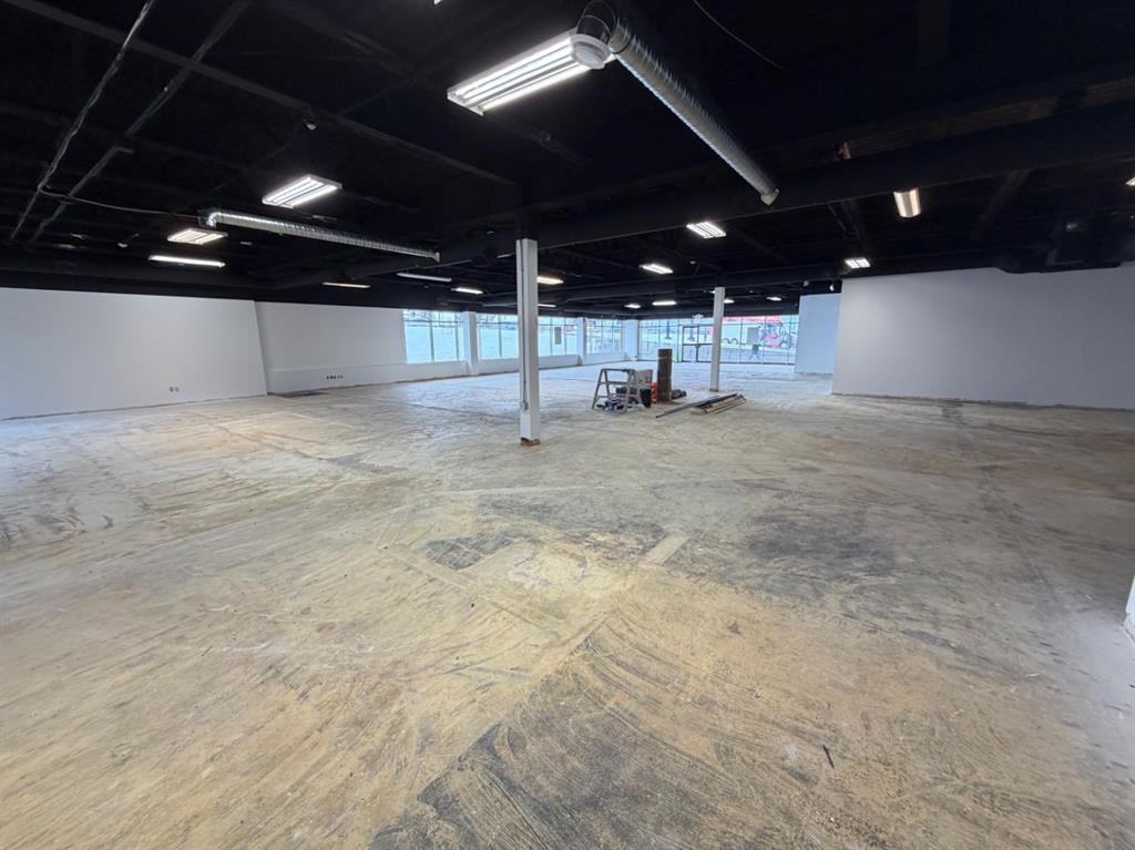 D200-9737 Macleod Trail SW, Calgary, AB, T2J 0P6