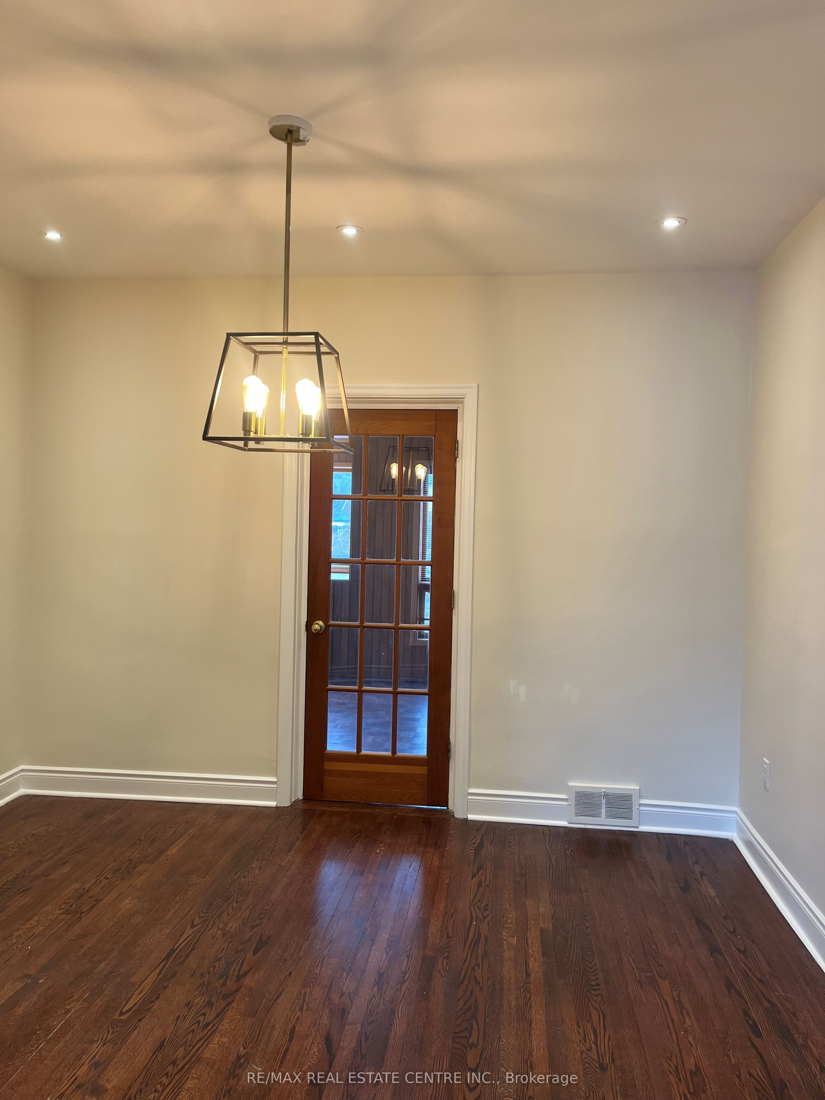 Additional image 3 of 51 Inglewood Drive, Mississauga, ON, L5G 1X7