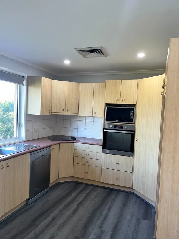 37 FORESTER CRESCENT, Cherrybrook NSW 2126