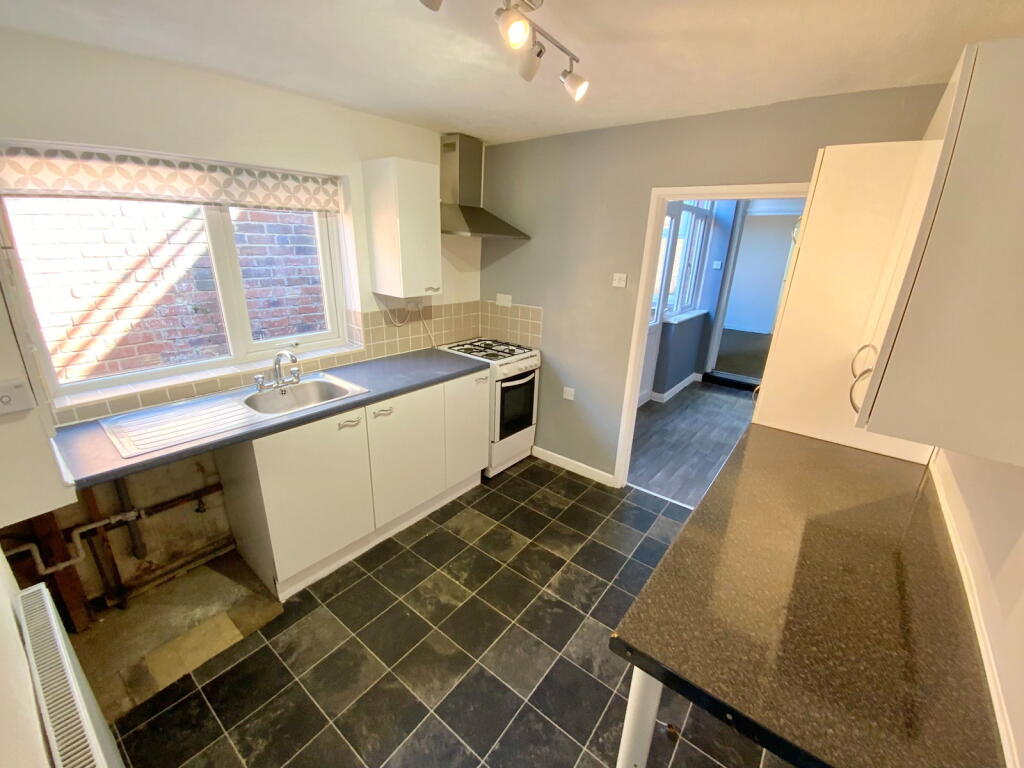 Additional image 5 of CRADLEY HEATH, Compton Road