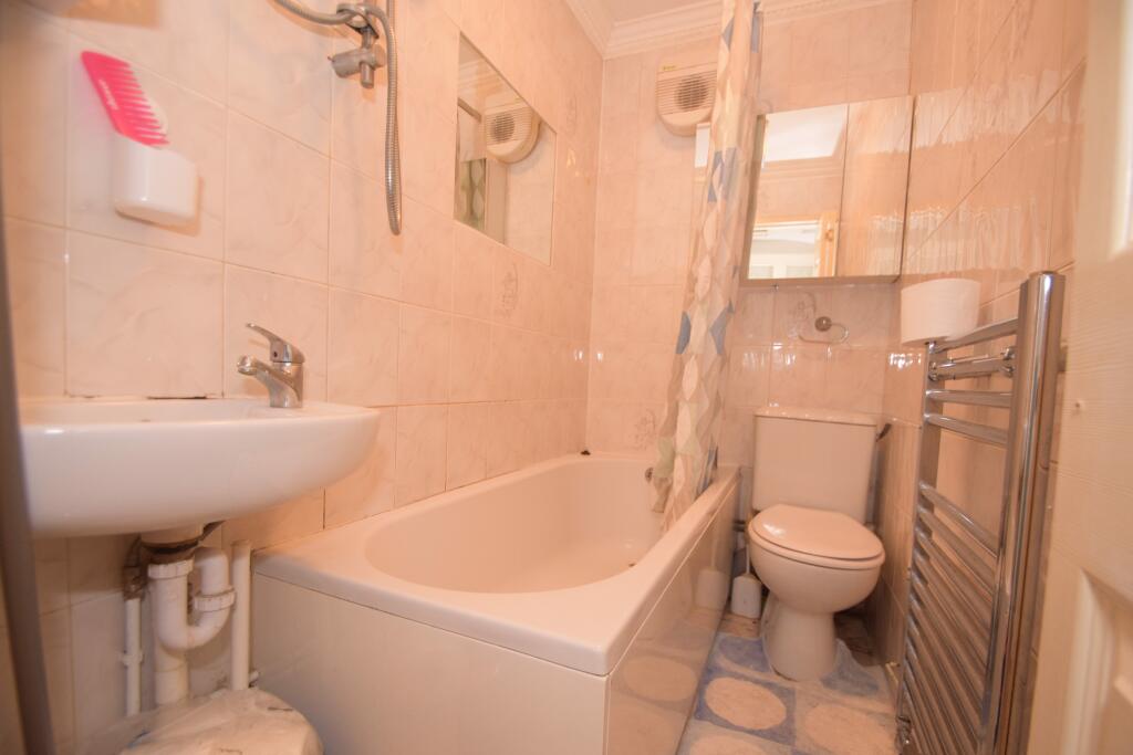 Holly Grove, Bromsgrove, Worcestershire, B61 photo 5
