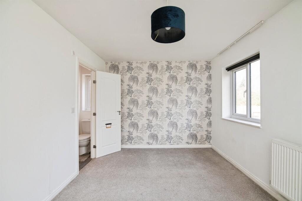 Additional image 11 of Argyll Way, Smethwick