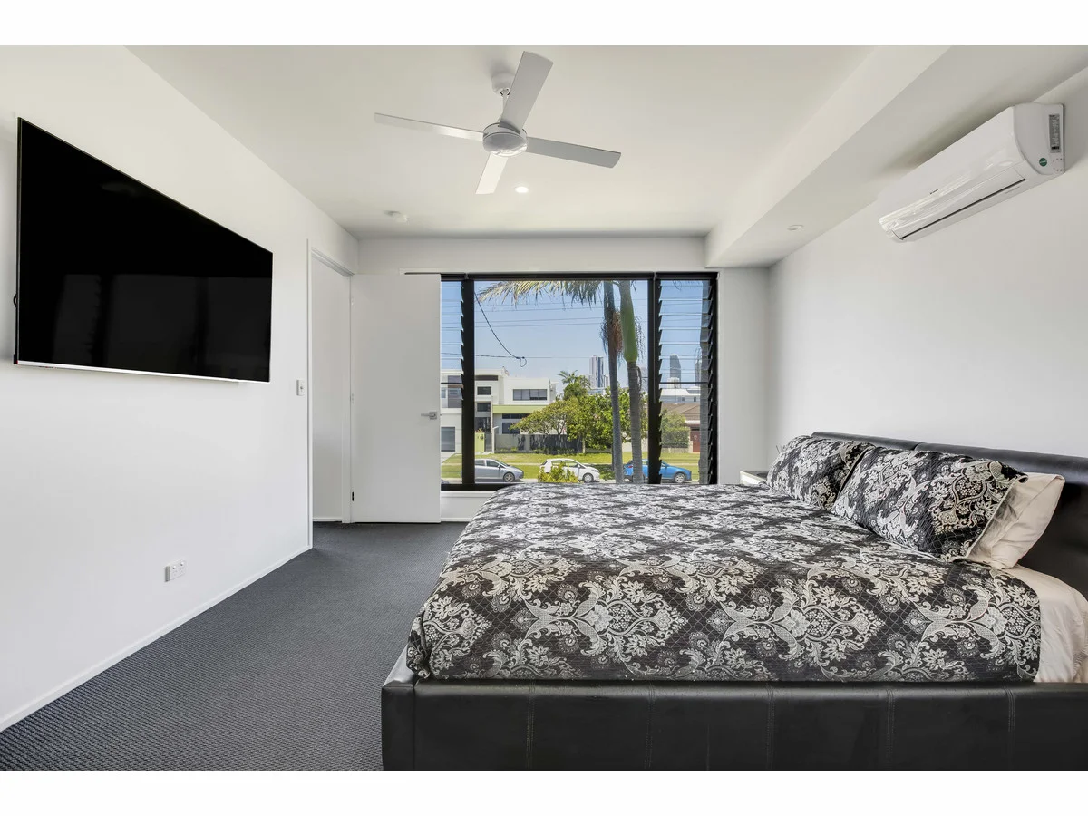 Additional image 14 of 43 Rio Vista Boulevard, Broadbeach Waters QLD 4218