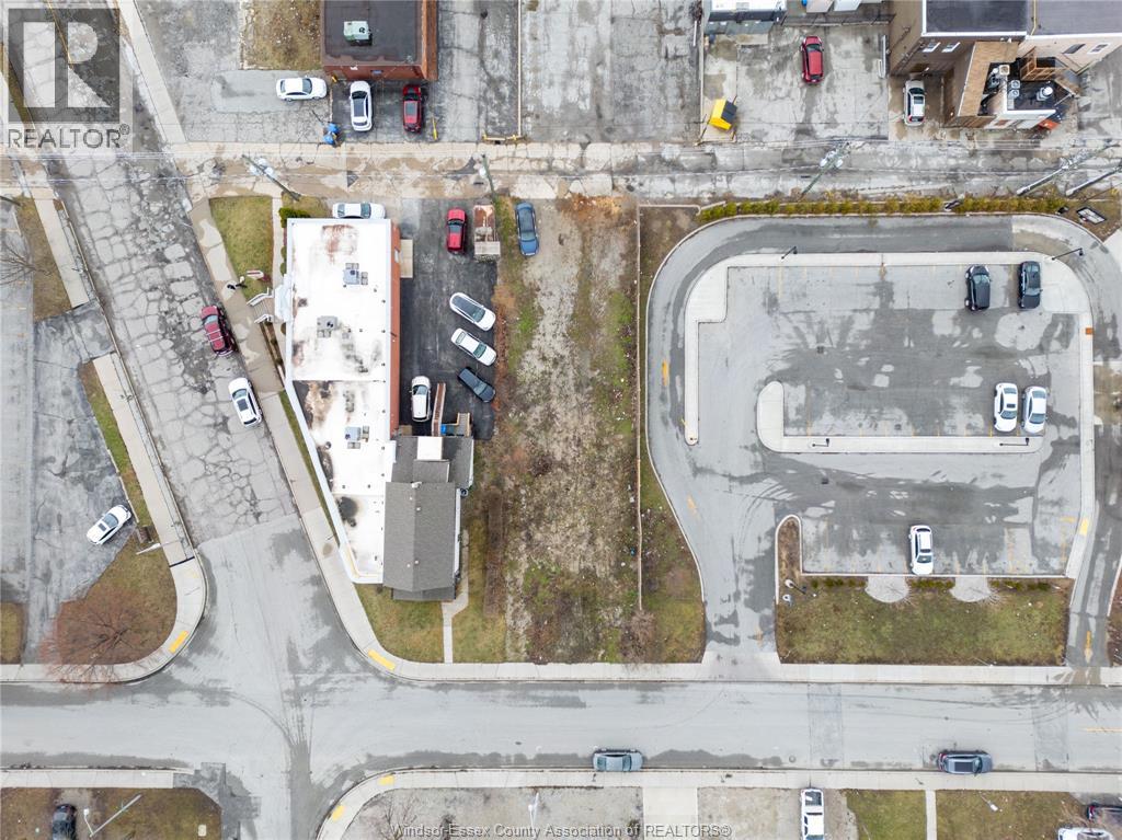 Additional image 2 of 667 Windsor Avenue, Windsor, ON, N9A1J6