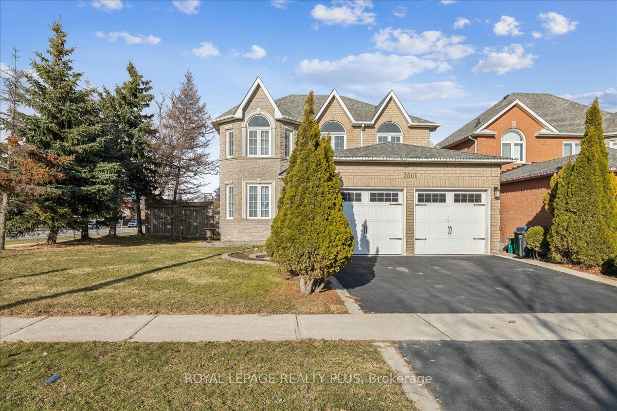 3561 Old Orchard Park Drive, Mississauga, ON, L5B 4E3