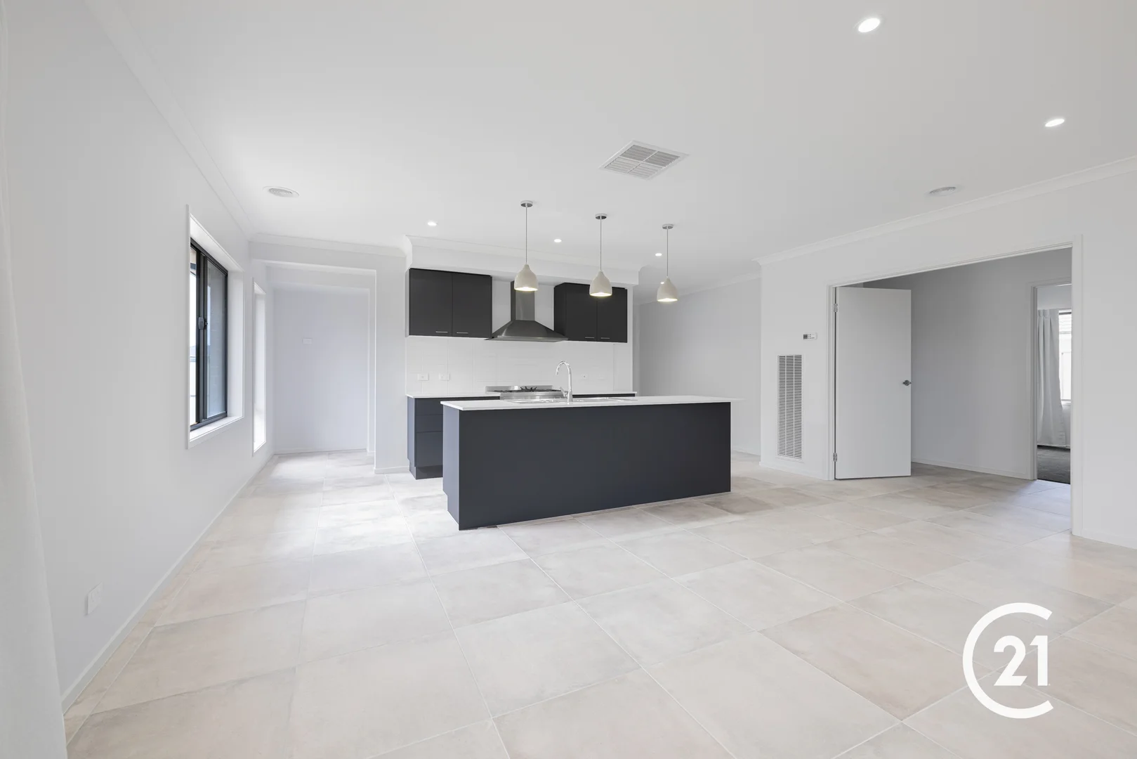 Additional image 2 of 10 Maple Street, Echuca VIC 3564