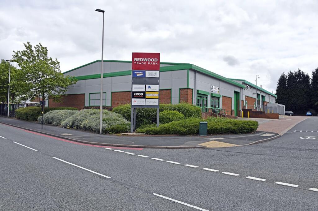 Units 7a & 7B Redwood Trade Park, Oldbury, B66 1NJ