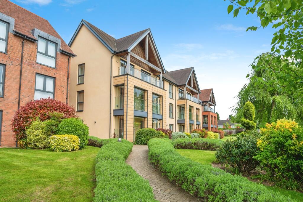 911-913 Warwick Road, Solihull