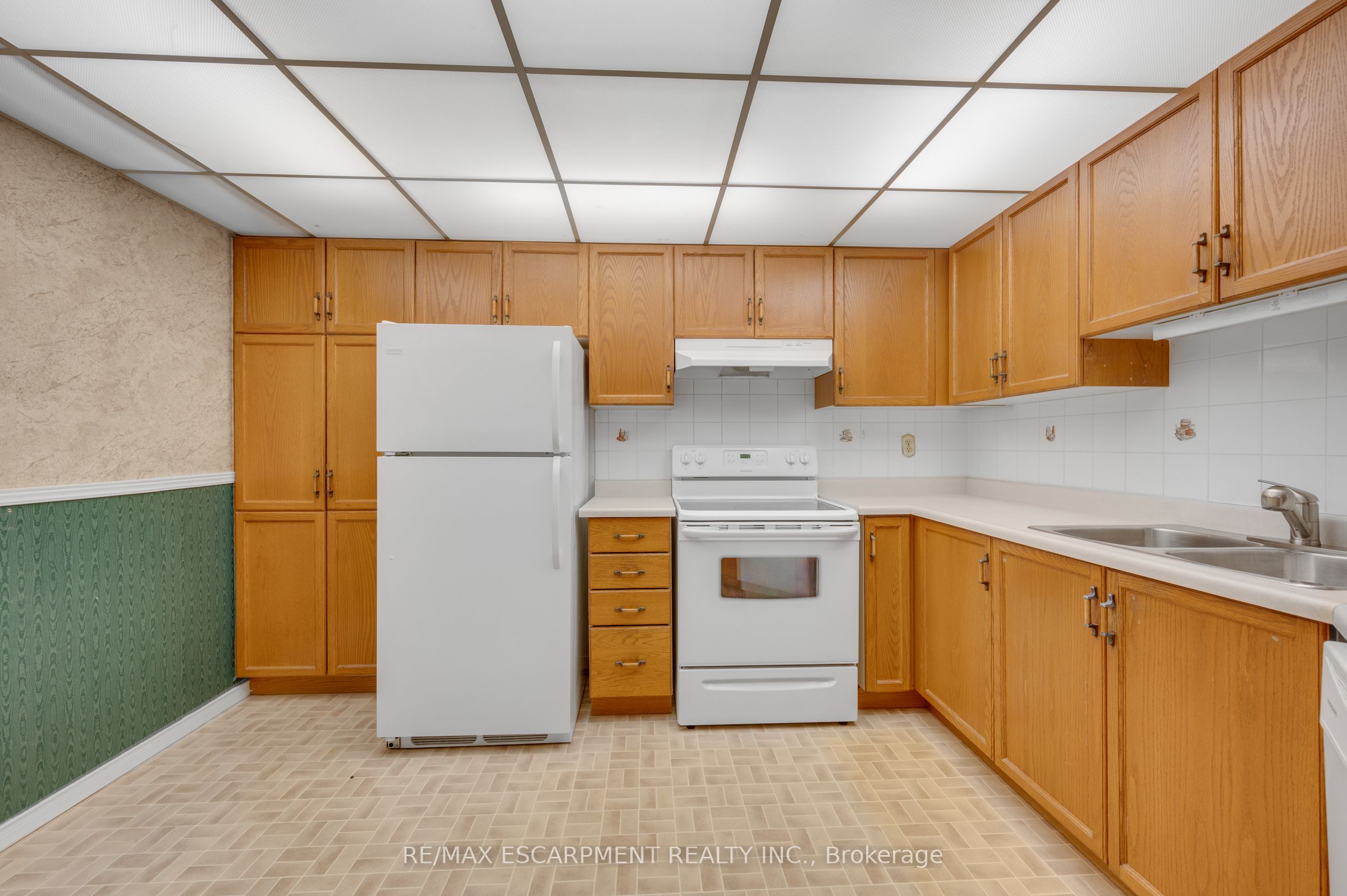 Additional image 3 of 302-5070 Pinedale Avenue, Burlington, ON, L7L 5V6
