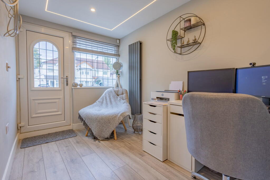 Additional image 28 of Holly Road, Oldbury, B68 0AU