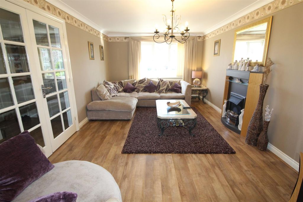 Additional image 5 of 5 bed detached house for salePwll Yr Allt, Pengam, Hengoed CF82