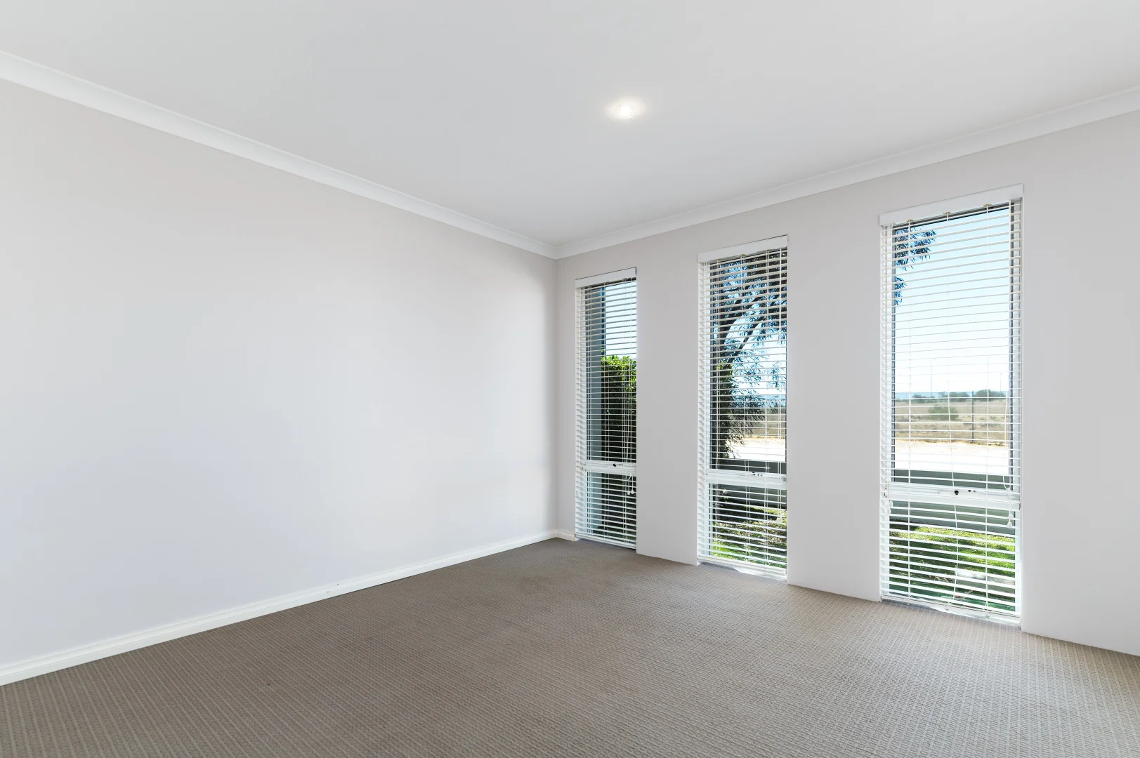Additional image 3 of 118 Rathkeale Boulevard, Ridgewood WA 6030