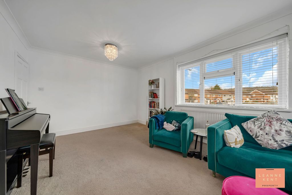 Additional image 7 of 2 bed flat for saleTempleton Avenue, Llanishen CF14