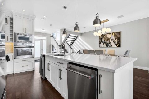 Additional image 8 of 1410 21 Avenue NW, Calgary, AB, T2M 1L6