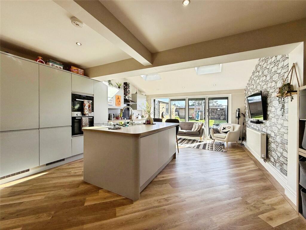 Additional image 3 of Hoylake Drive, Tividale, Oldbury, West Midlands, B69
