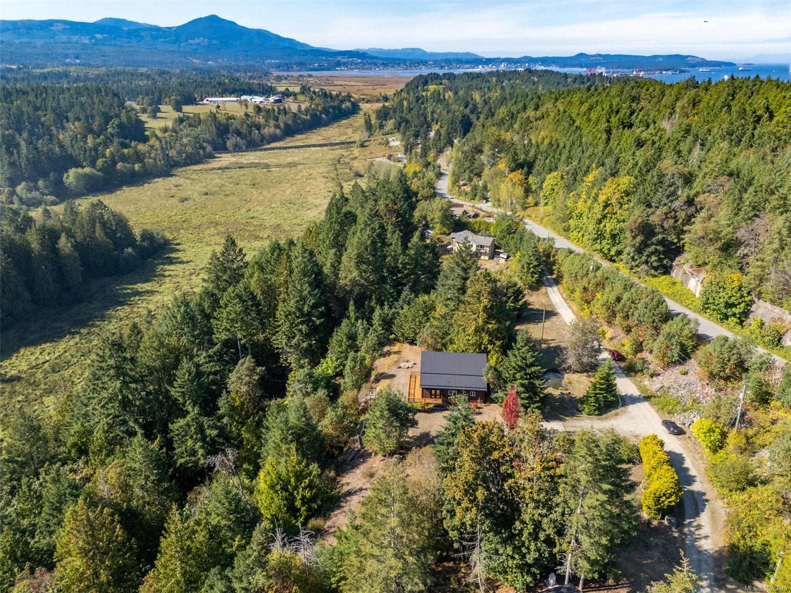 Additional image 2 of 2405 Lindsey Road, Nanaimo, BC, V9X 1X3
