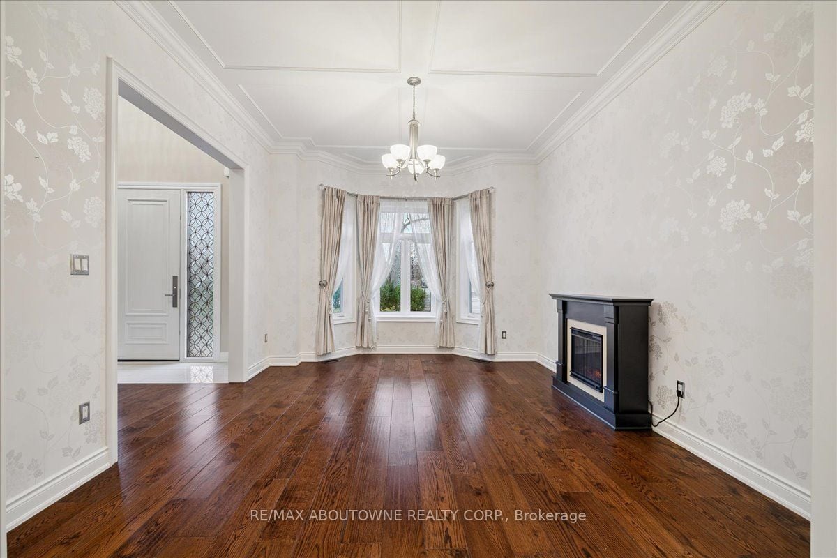 Additional image 6 of 1379 Rebecca Street, Oakville, ON, L6L 1Z3