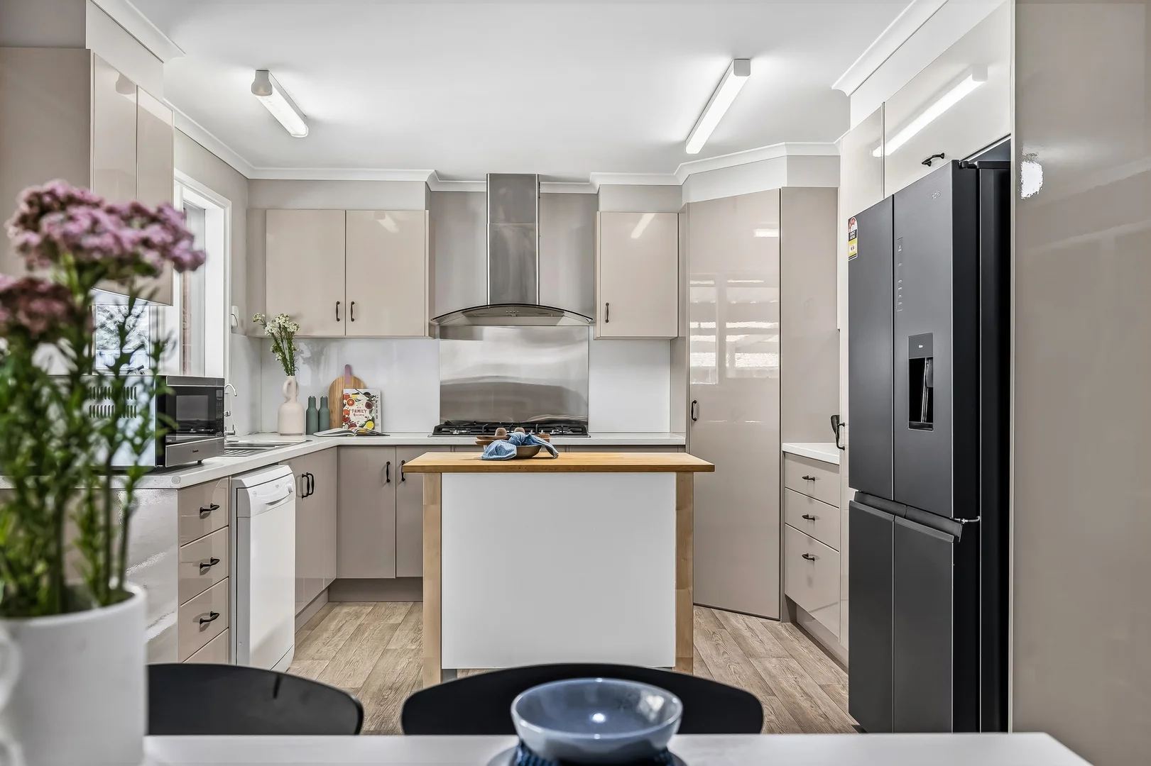 Additional image 8 of 42 Richmond Rd, Parafield Gardens SA 5107
