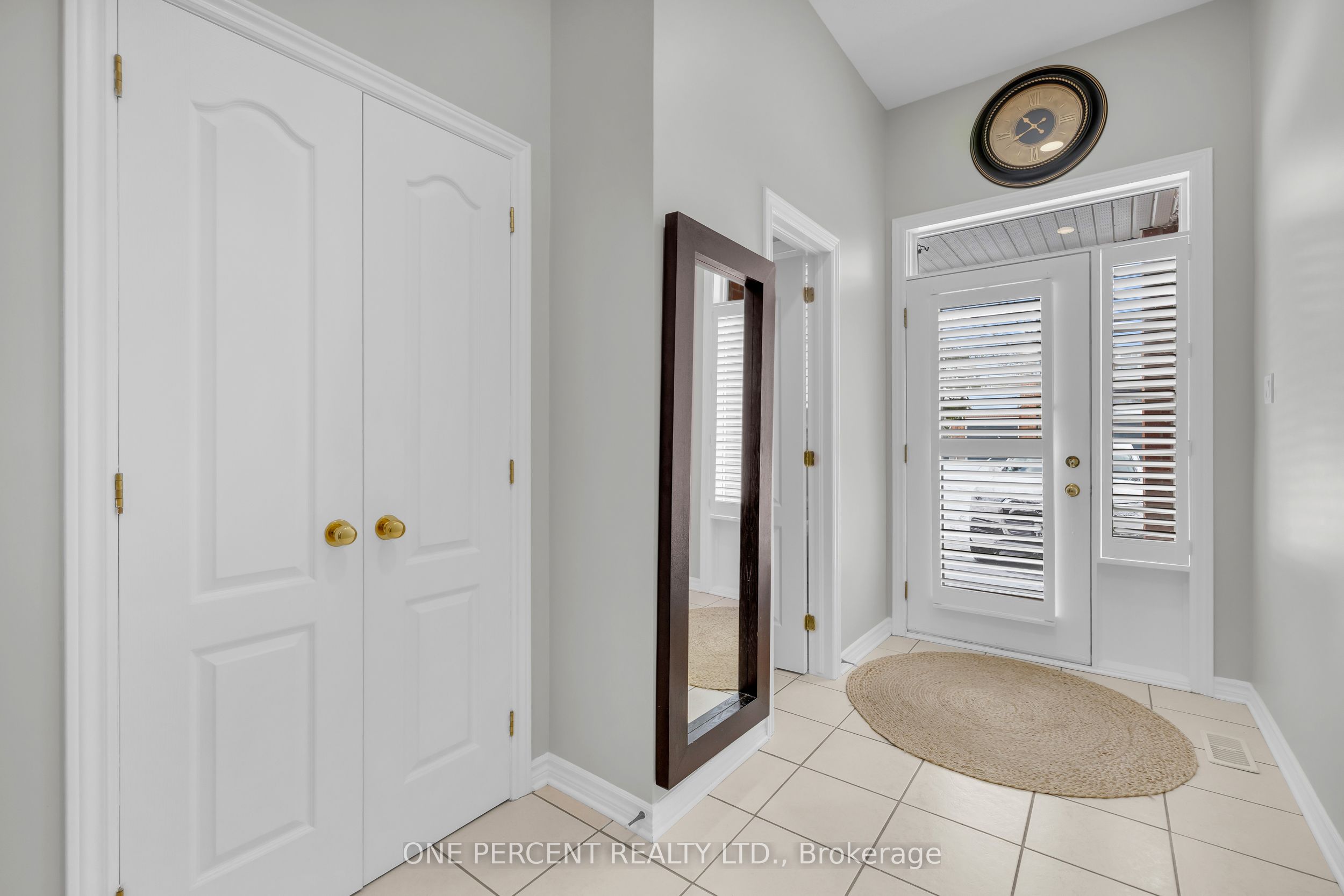 Additional image 3 of 411 Cache Bay Crescent, Ottawa, ON, K1T 4H3